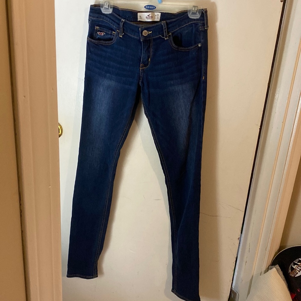 Hollister sz 5L dark wash jeans like new condition low rise waist 27 legnth33